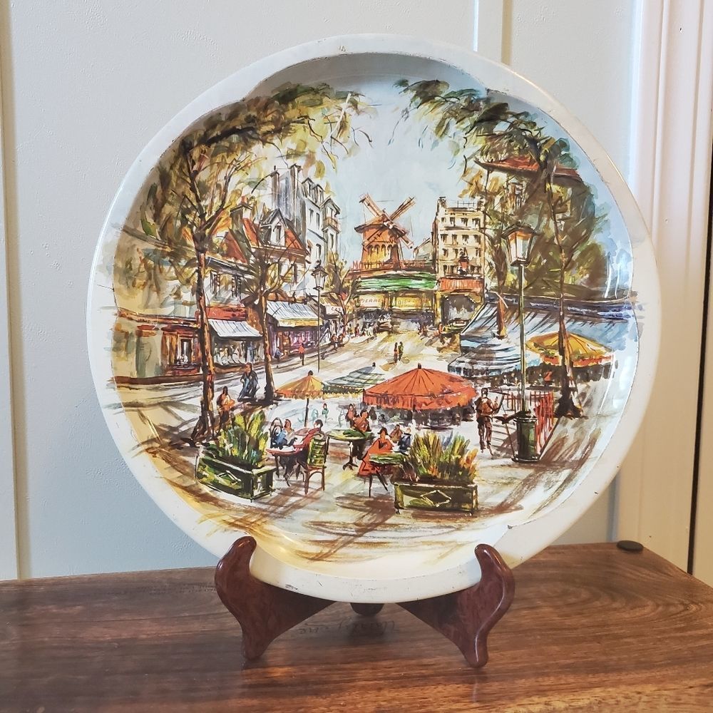 Vintage Daher Decorated Ware Metal Tray PARIS Street Moulin Rouge Windmill 1971